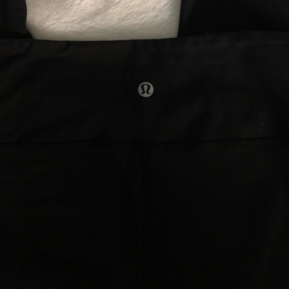 Lululemon black capri leggings - Picture 2 of 4